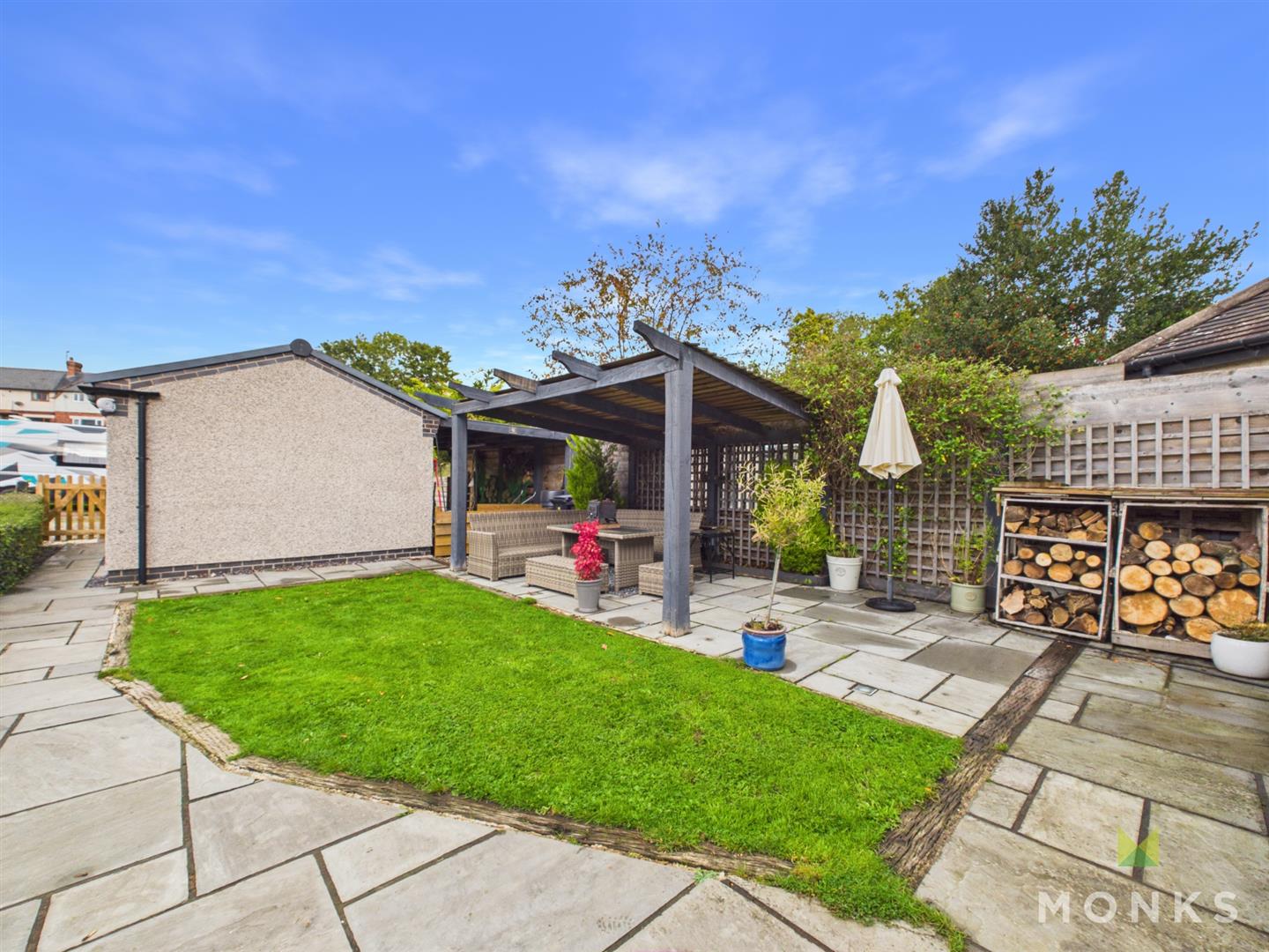 28 The Terraces, Oswestry, SY10 9NB For Sale